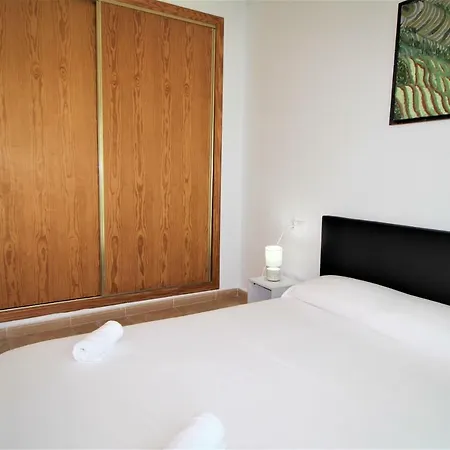 Best House Madrid شقة *