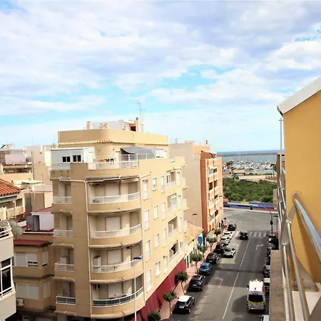 Best House Madrid شقة